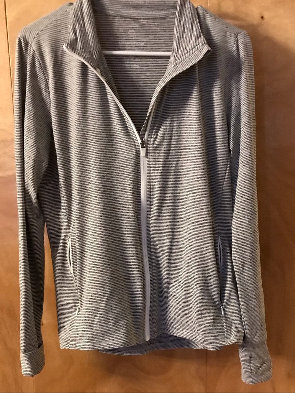 Women's Gray Zip-Front Lightweight Jacket